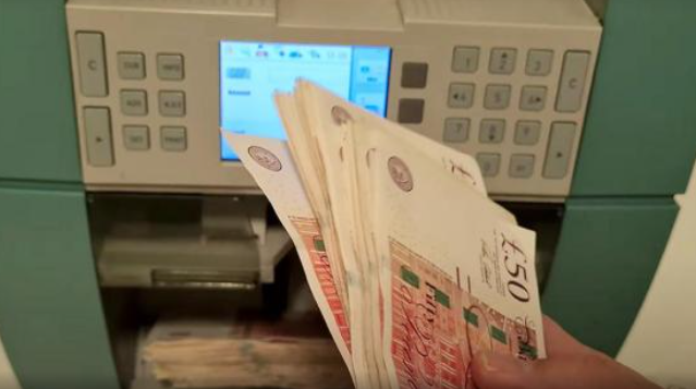 英镑续涨有望！英国2月通胀率升至10.4%，或迫使英银周四加息25个基点